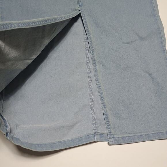 New Lexi Dress Jean, Light Wash, Size 4 - Picture 4 of 5